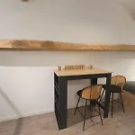 Agreable Prive Avec Terrasse Apartament